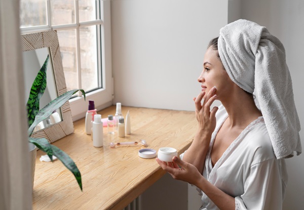 Cómo armar una rutina básica de skincare según tu tipo de piel 🌞🌙